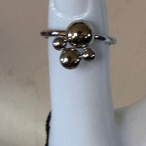 NIB/NWT - Calvin Klein Fidget Ring. Size 6